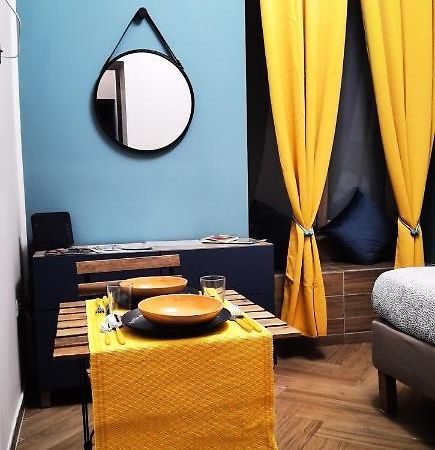 Trebis Villa Napoli Bagian luar foto