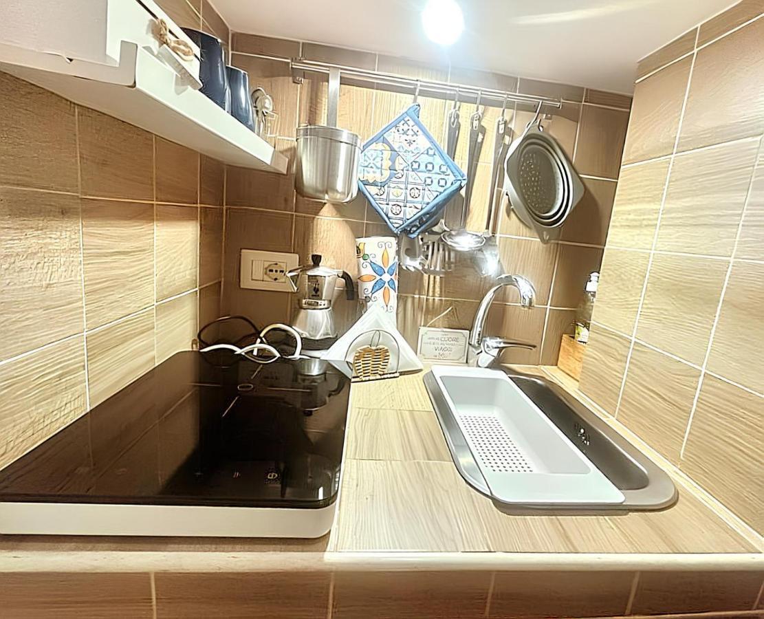 Trebis Villa Napoli Bagian luar foto